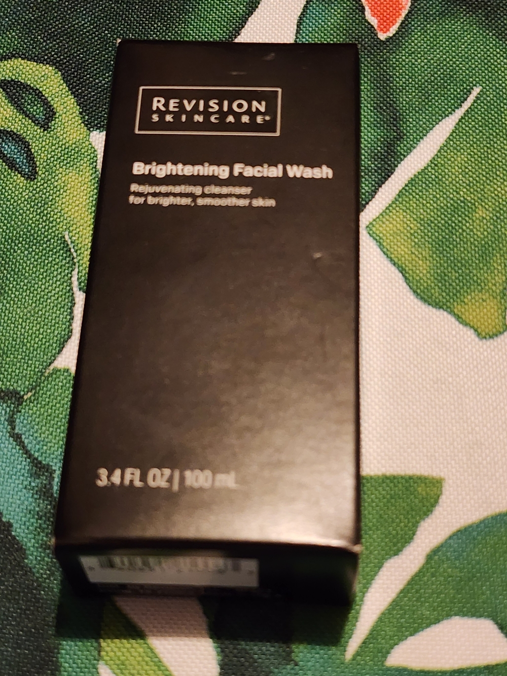Revision Skincare Brightening Facial Wash
